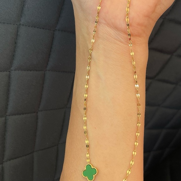 Van cliff inspired four leaf clover necklace - Picture 2 of 3